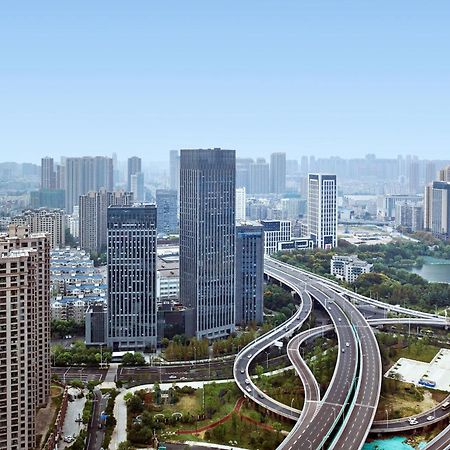 Sheraton Grand Wuhan Hankou Hotel Exteriör bild