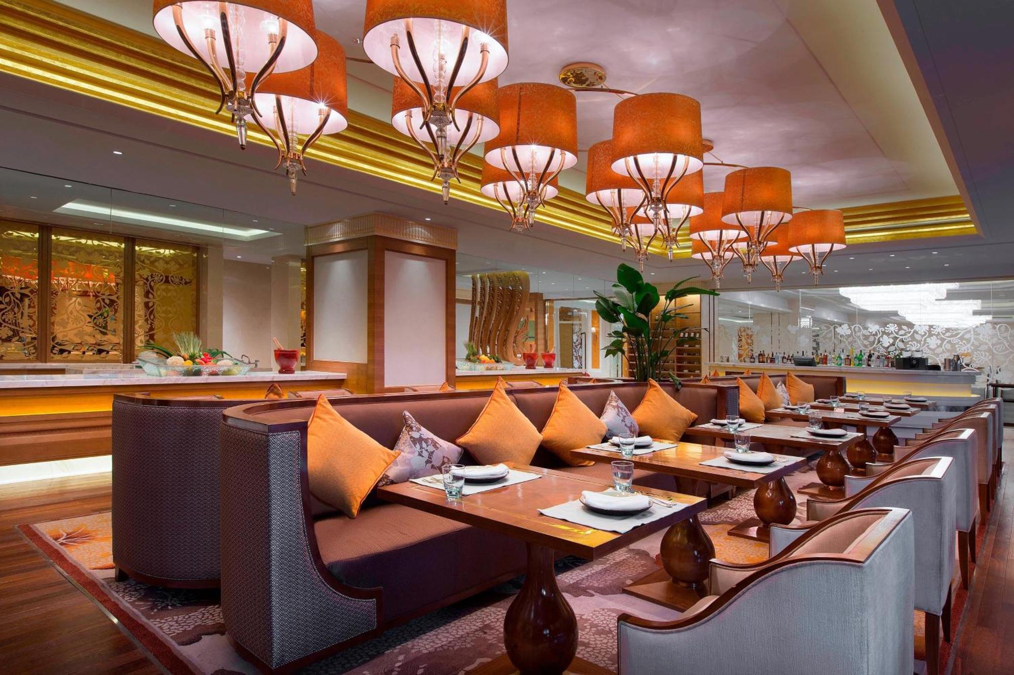 Sheraton Grand Wuhan Hankou Hotel Exteriör bild