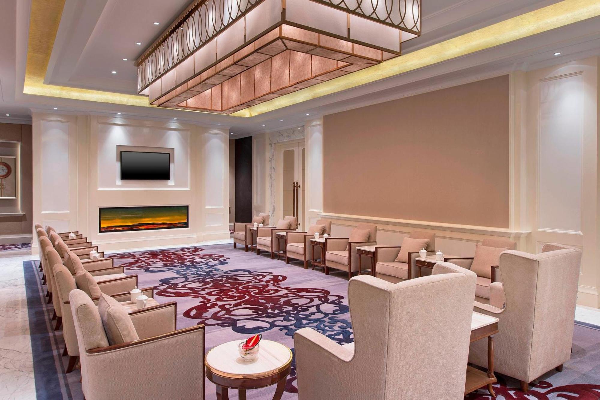 Sheraton Grand Wuhan Hankou Hotel Exteriör bild