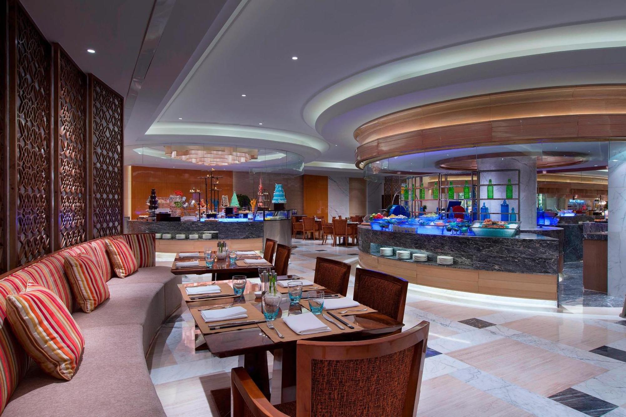Sheraton Grand Wuhan Hankou Hotel Exteriör bild